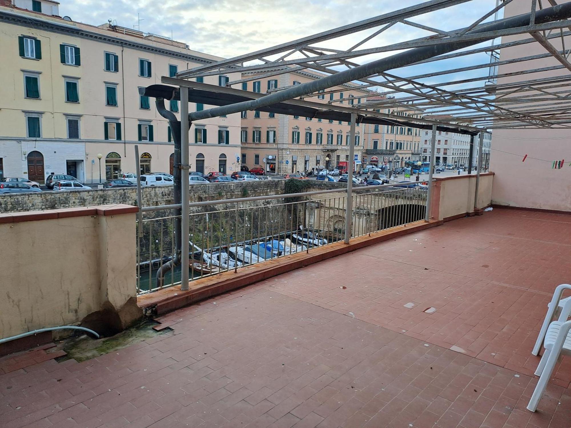 Giappone Inn Flat Livorno Exterior photo